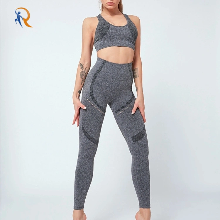 New Arrival Seamless Top and Tights Women Sports Set